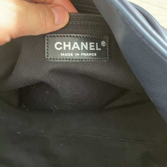 Chanel Sharpei Tote - Picture 6 of 10